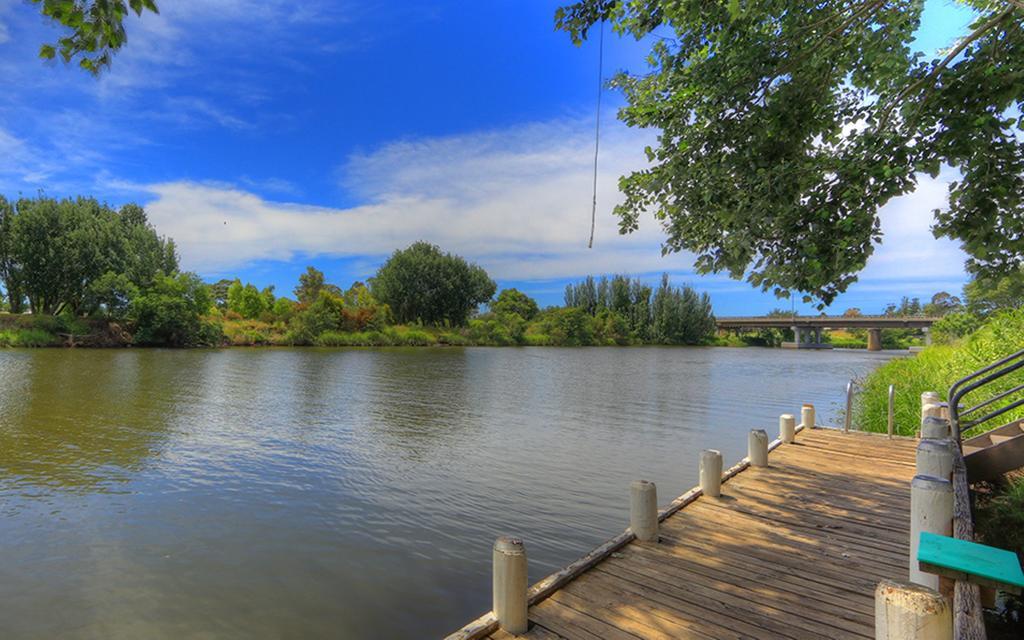 Nrma Bairnsdale Riverside Holiday Park Екстериор снимка