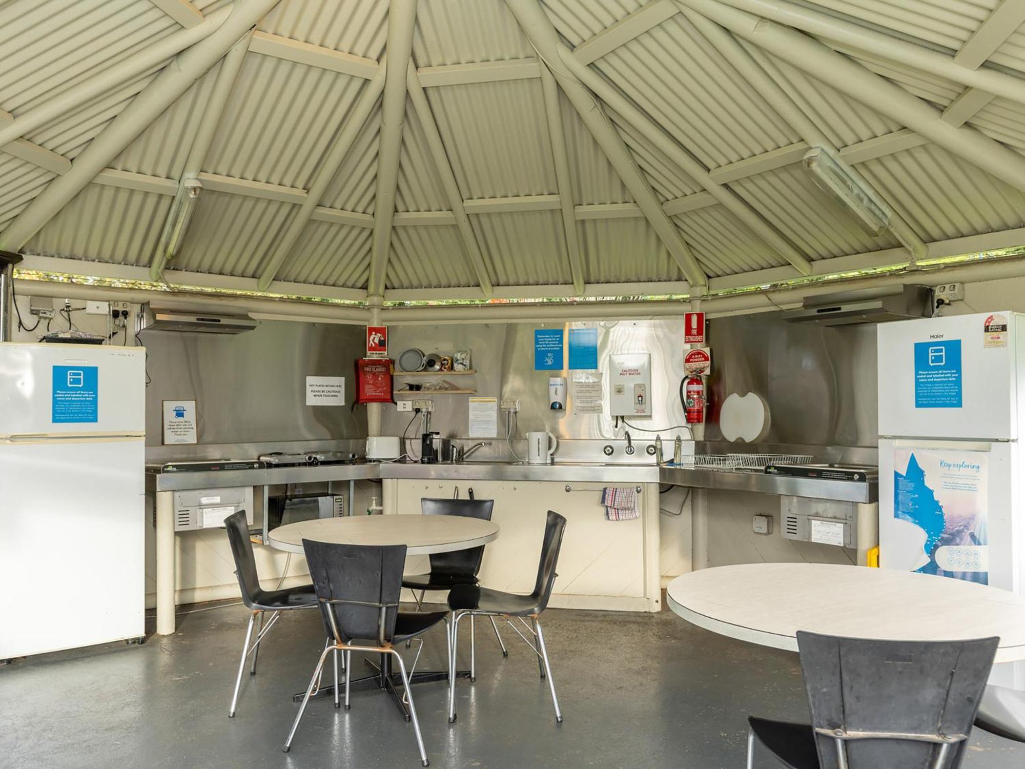 Nrma Bairnsdale Riverside Holiday Park Екстериор снимка