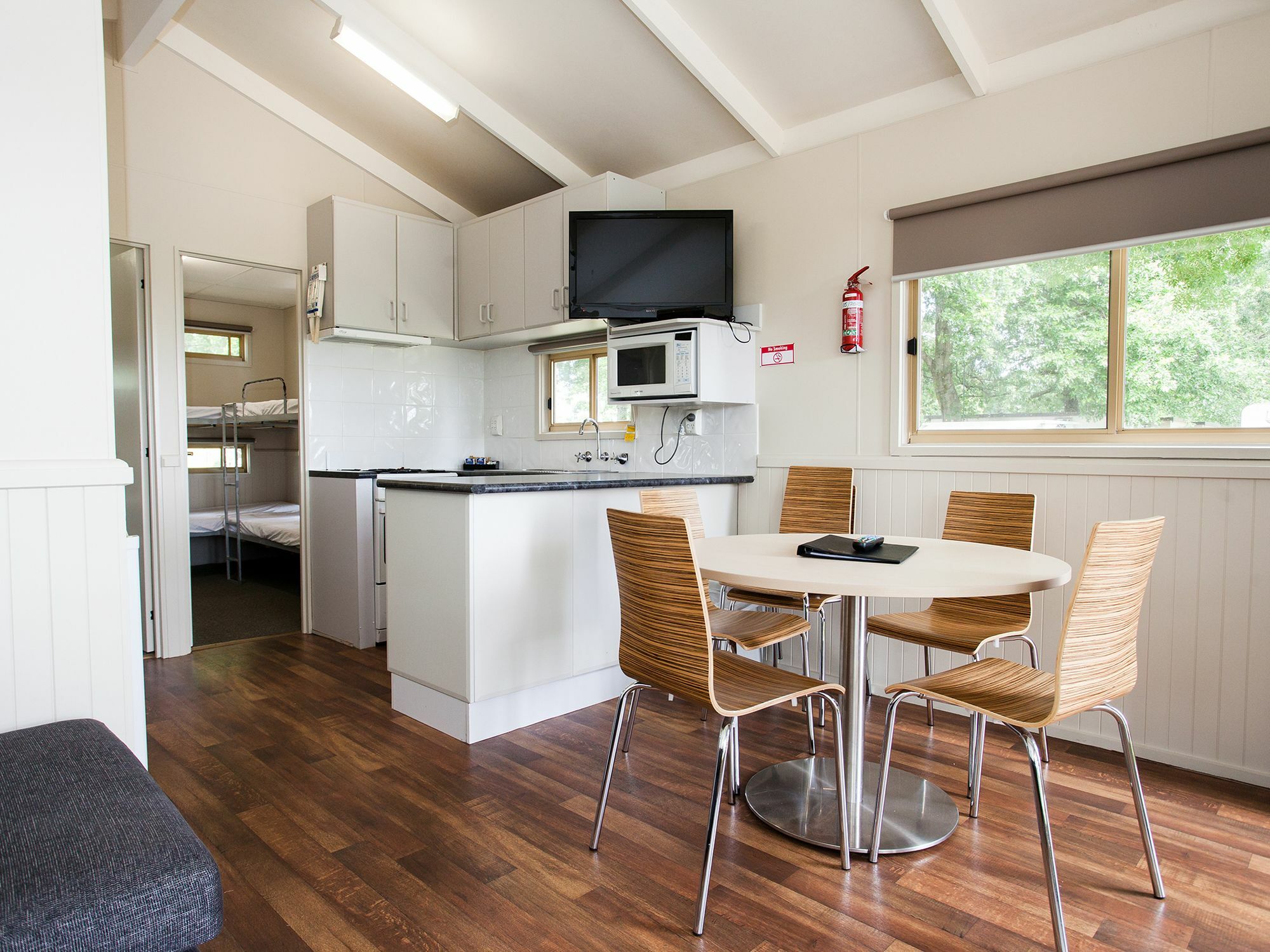 Nrma Bairnsdale Riverside Holiday Park Екстериор снимка